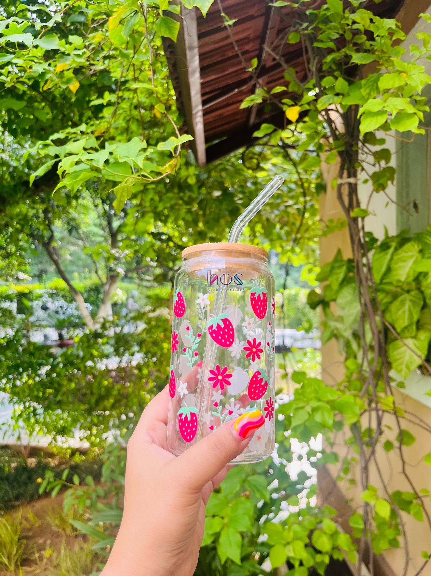 HOC Glass Sipper (Strawberry)